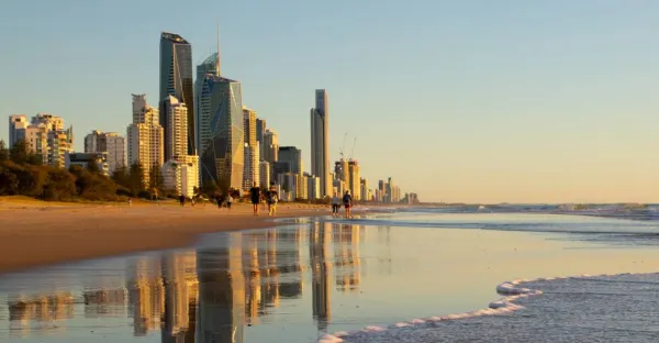 Auckland to Gold Coast Airfare