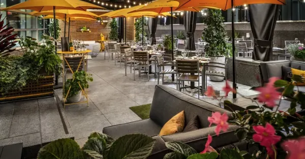 Sofitel Montreal Golden Mile Hotel