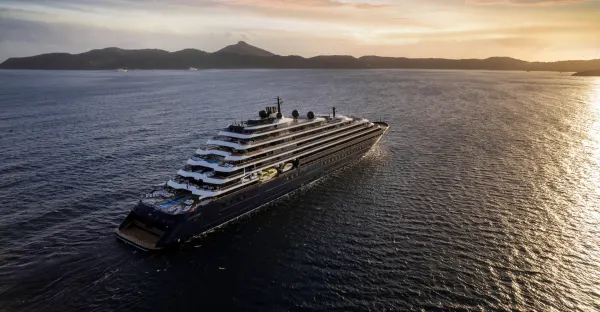 Honolulu to Papeete Ultra Luxury Voyage
