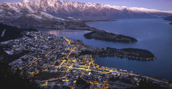 Fly & Ski in Style, Queenstown Ski Holiday