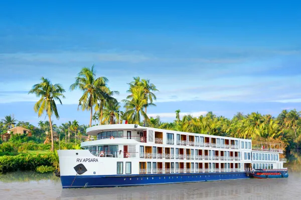 Travelmarvel RV Apsara in the Mekong River