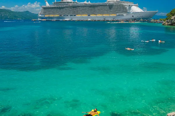 RCI cruise ship