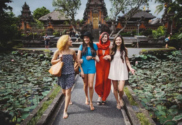 Travelshoot: When Selfies Won't Cut It luxury travel