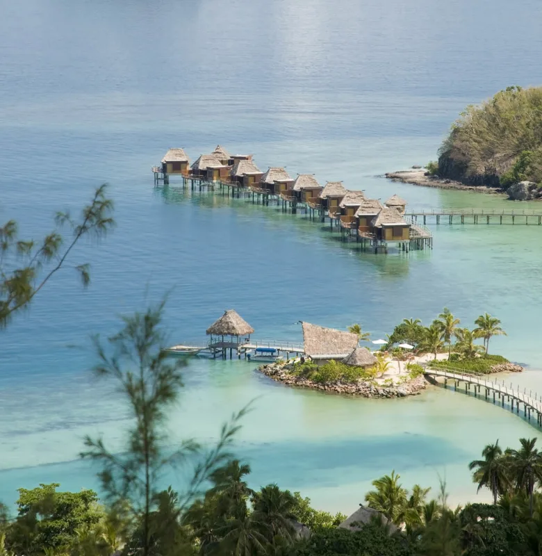 Malolo Island, luxury travel holiday, Fiji