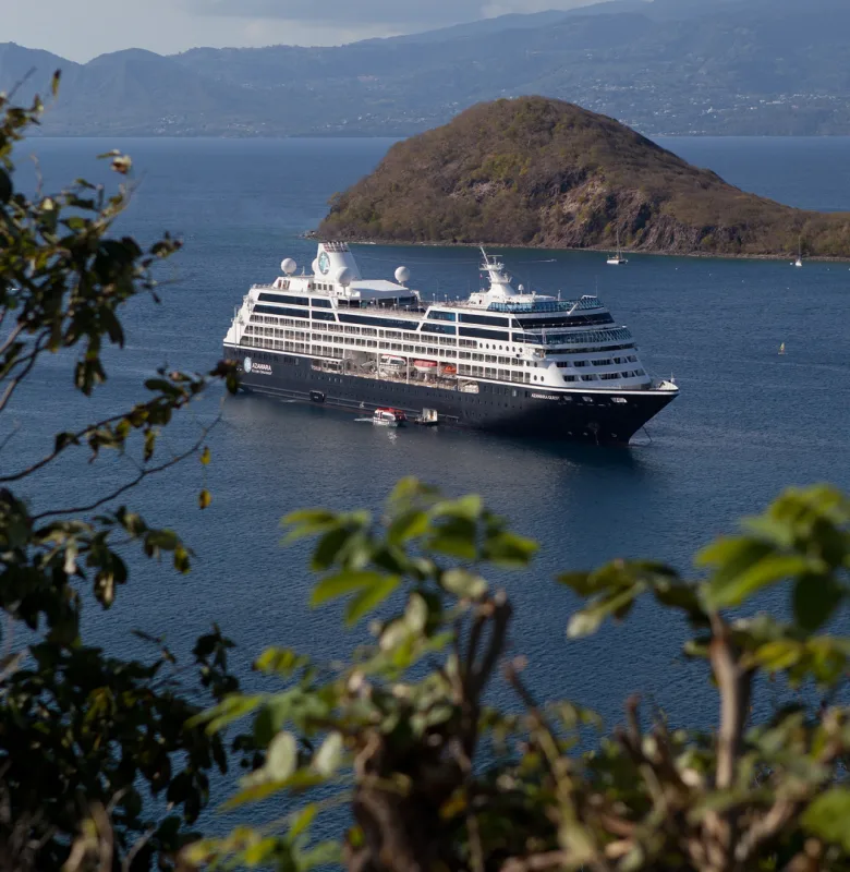 TA25216_Premium Cruise Multi-Partner Campaign_OCT25_Web_Azamara POI Large.jpg