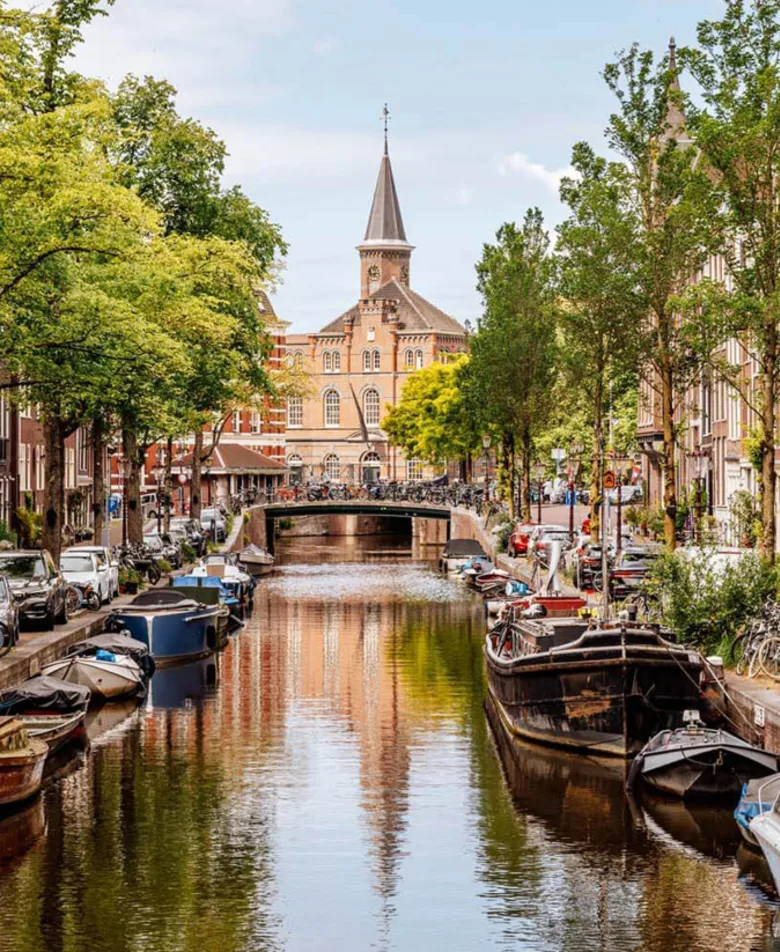 Luxury Travel: Bloemgracht canal in Amsterdam, Netherlands