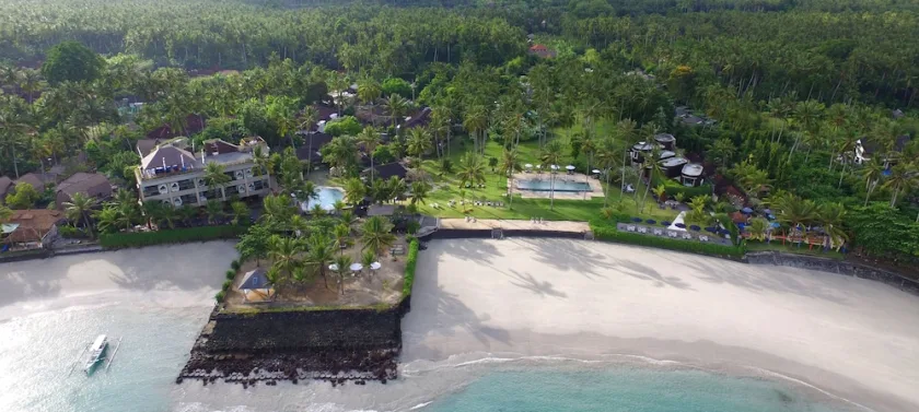 Candi Beach Resort & Spa
