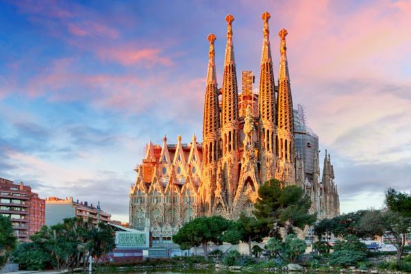La Sagrada Familia at sunset
