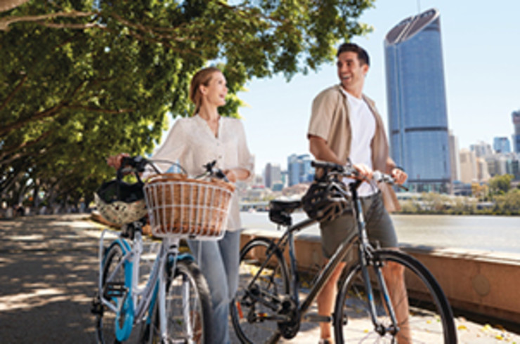 Bike ride along the Brisbane River