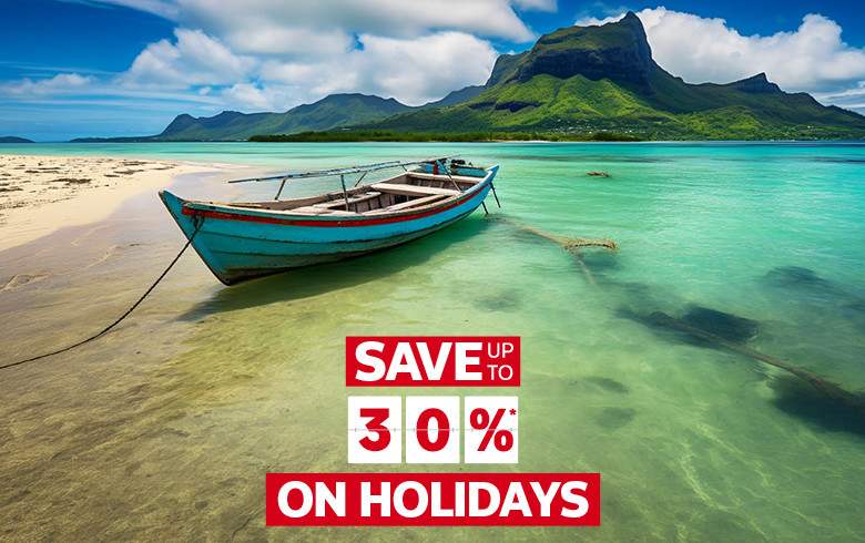 A view of Mauritius beach and mountain regarding a Mauritius holiday package.