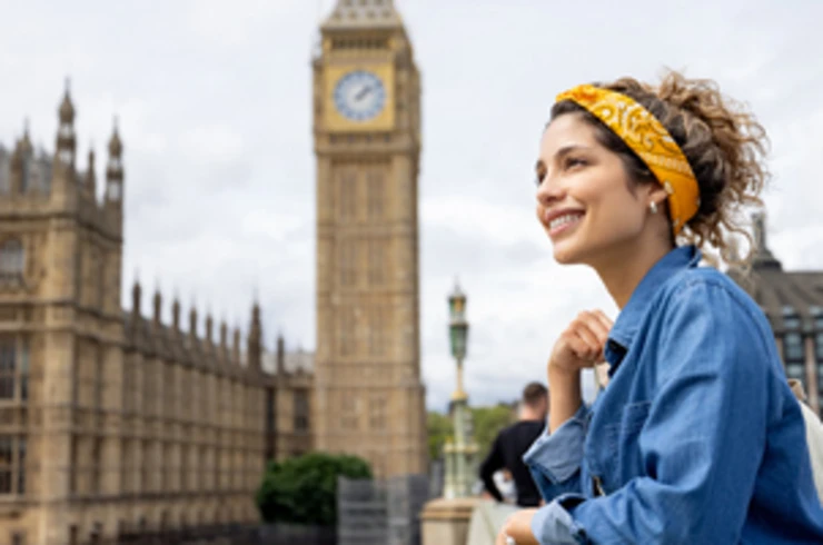 Lady standing in front of Big Ben