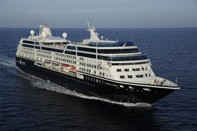 A smaller ship allows you to dock closer to city centres. Klong Toey Port