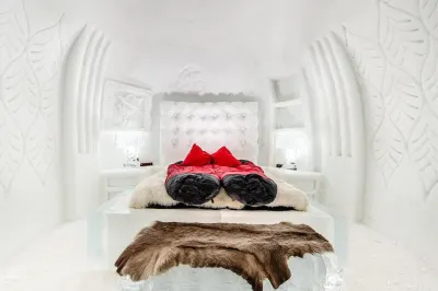 Igloo Suite at Iglu Dorf ice hotel luxury hotel