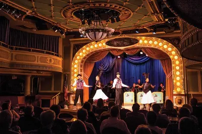 American Queen (image courtesy of American Queen Steamboat Company)