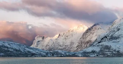 Travel Associates Expedition to Polar Paradise