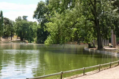 Travel Associates The Joys of Wheeling Around Paris