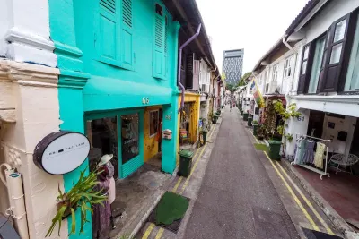 Travel Associates Dining and Shopping in Singapore