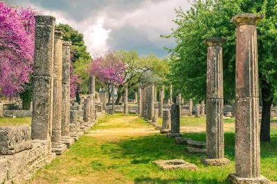 Travel Associates The Treasures of Mainland Greece