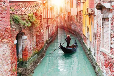 Travel Associates Top 8 Must-Have Experiences in Europe