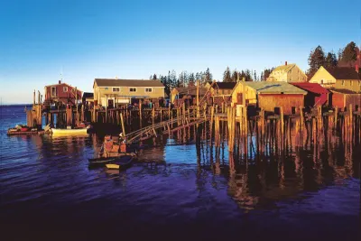 maine fishing village New Englang