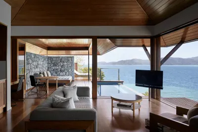 qualia Great Barrier Reef luxury hotel Australia