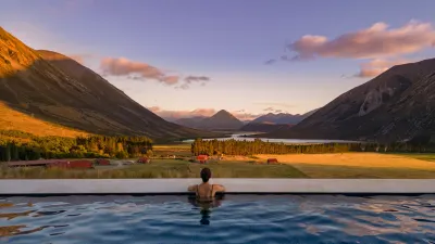 Flockhill Lodge luxury hotel New Zealand