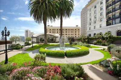 Fairmont San Francisco luxury hotel San Francisco California United States of America