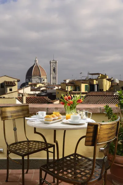 Hotel L'Orologio Florence luxury hotel Italy