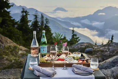 Clayoquot Wilderness Lodge luxury hotel Vancouver Island Canada