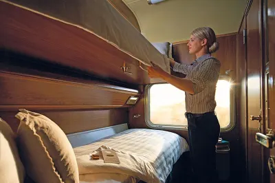 Indian Pacific, Gold Service Twin Cabin