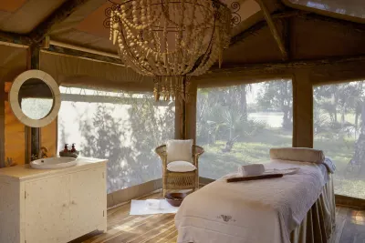 LABA Jongomero luxury hotel Ruaha National Park Tanzania