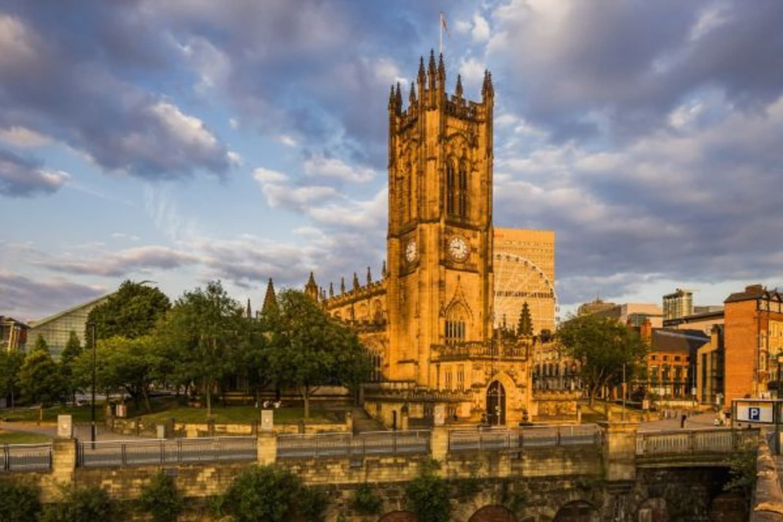 Sun directly hitting the side of Manchester Cathedral