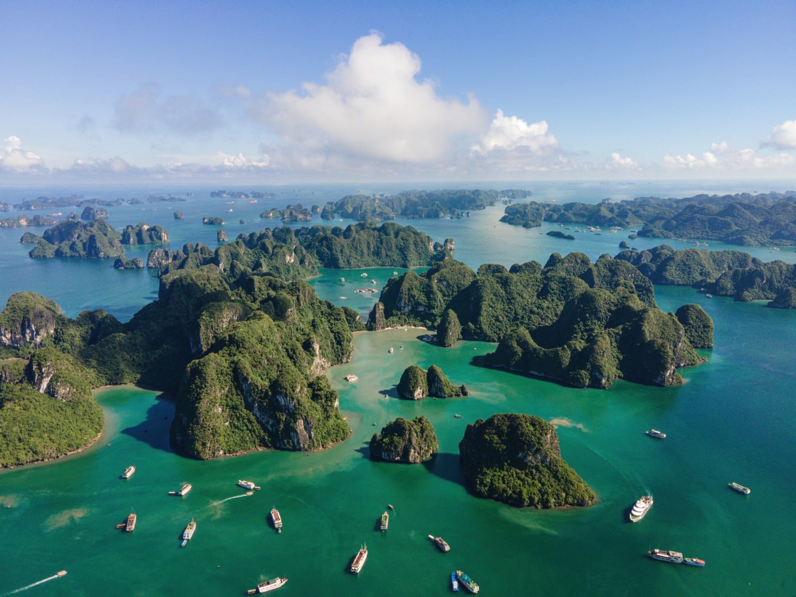 Ha Long Bay
