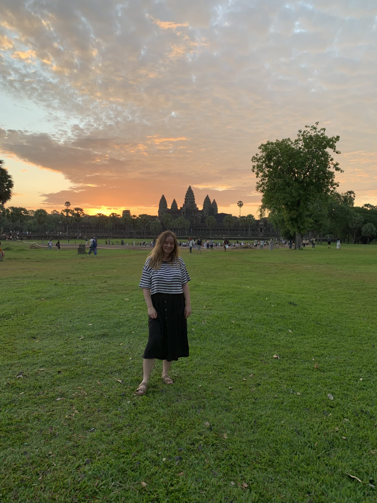 Hannah Holzer Angkor Wat