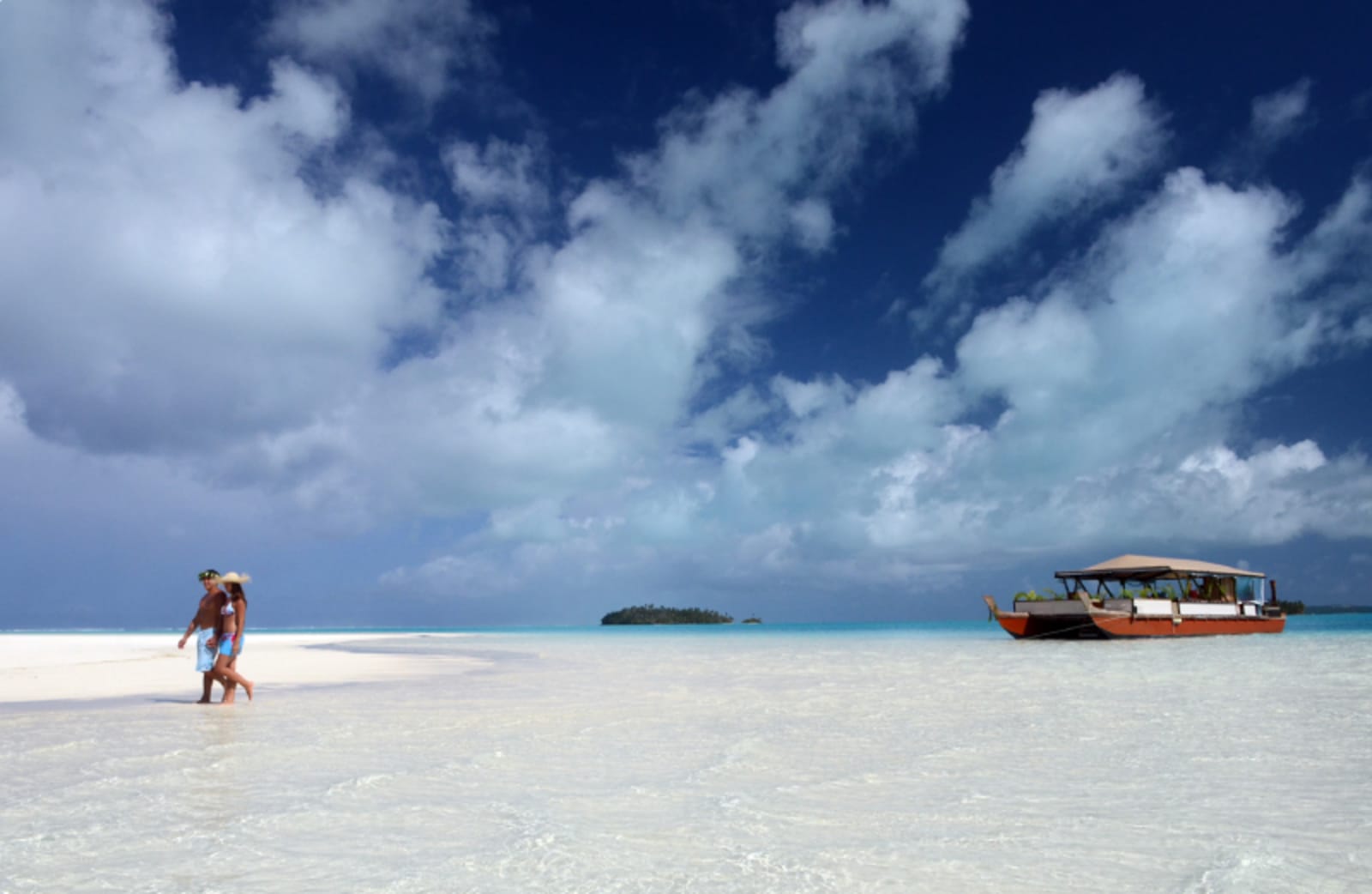 Aitutaki Day Tour.