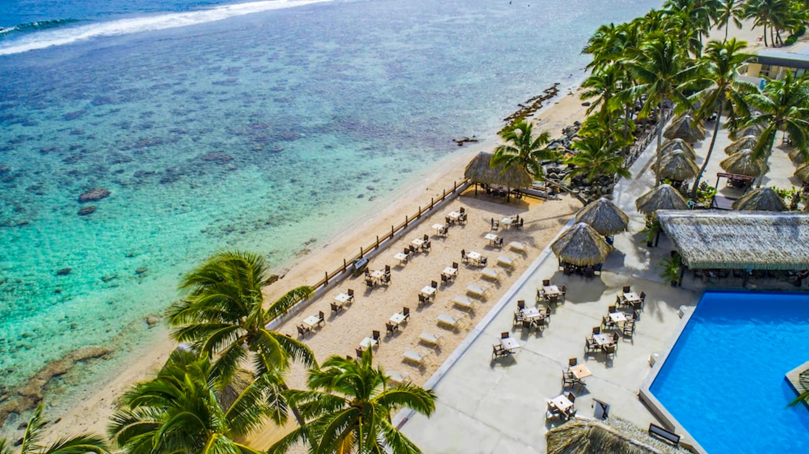 Edgewater Resort & Spa