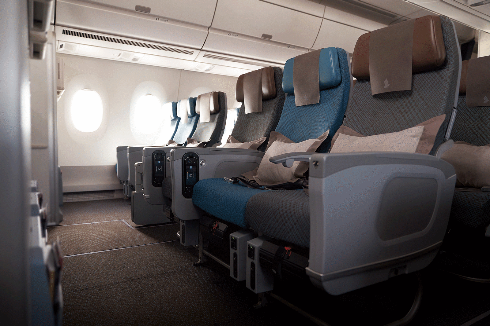 SQ Economy Class Zodiac extra legroom