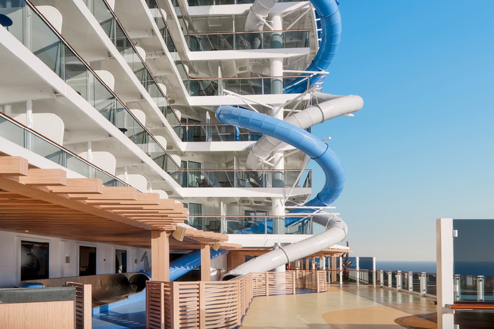 Norwegian Viva The Rush - drop slide 