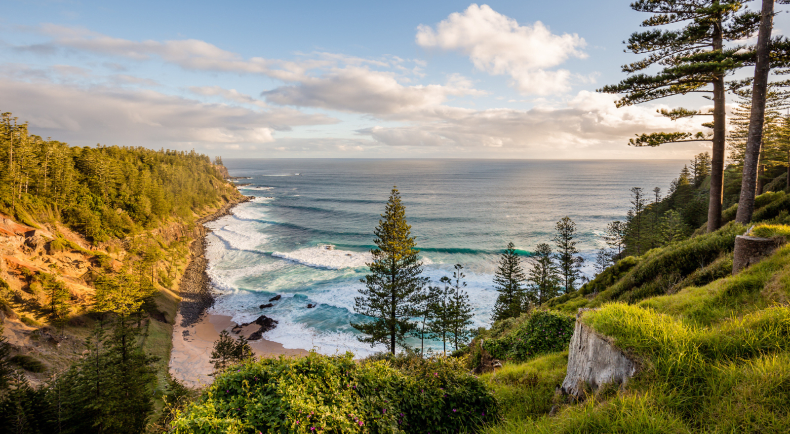 norfolk island coast in afternoon