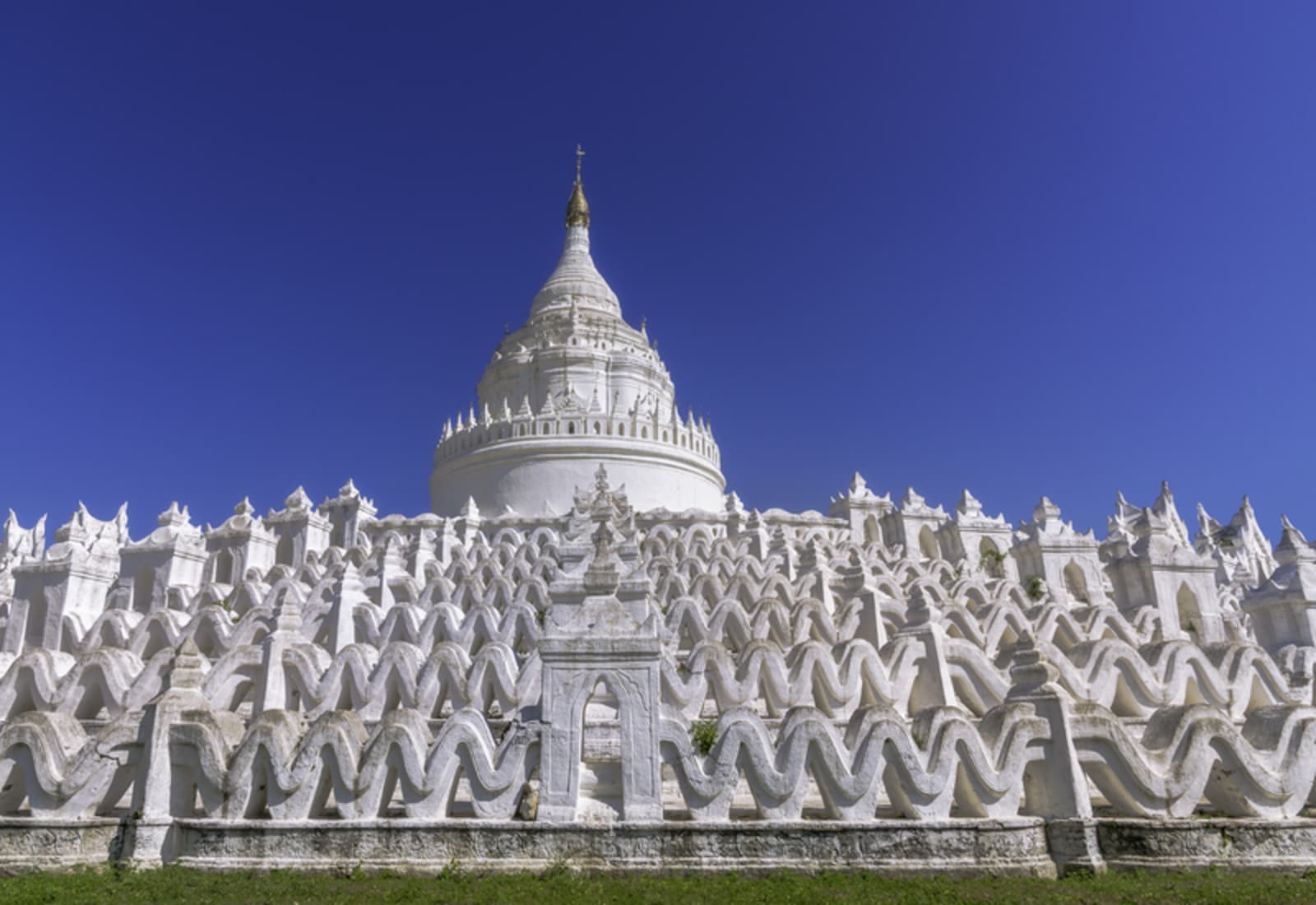 Hsinbyume Pagoda, Burma