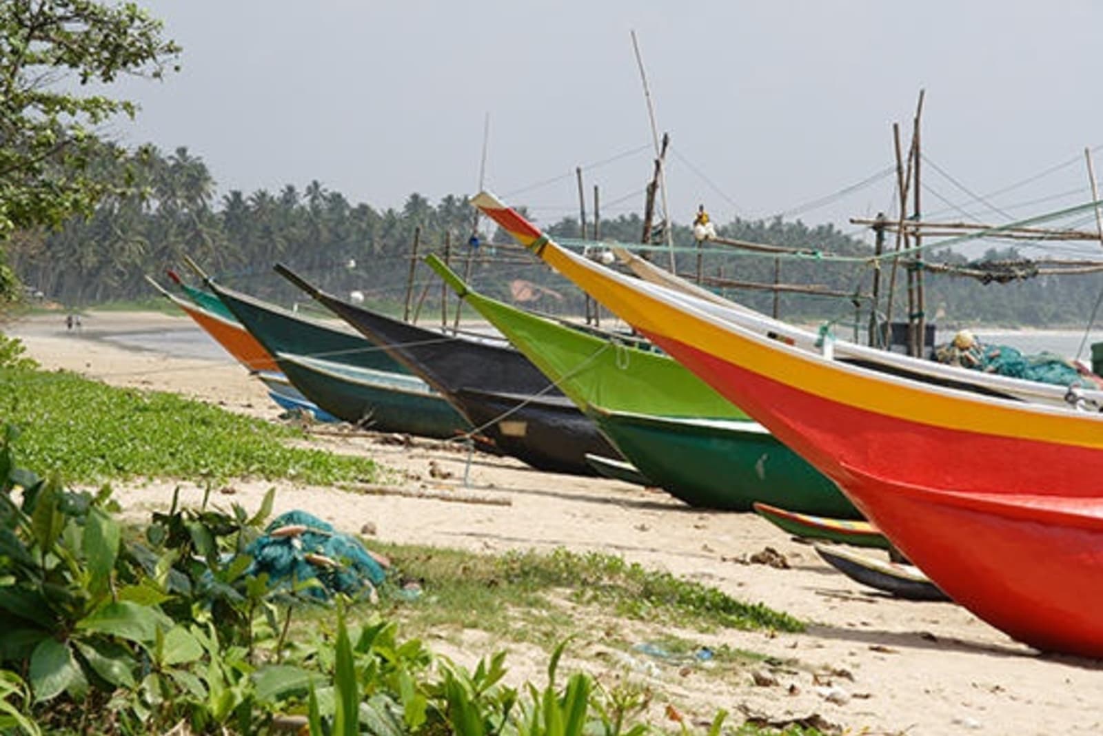 1sri-lankacolourful-fishing-boats.jpeg