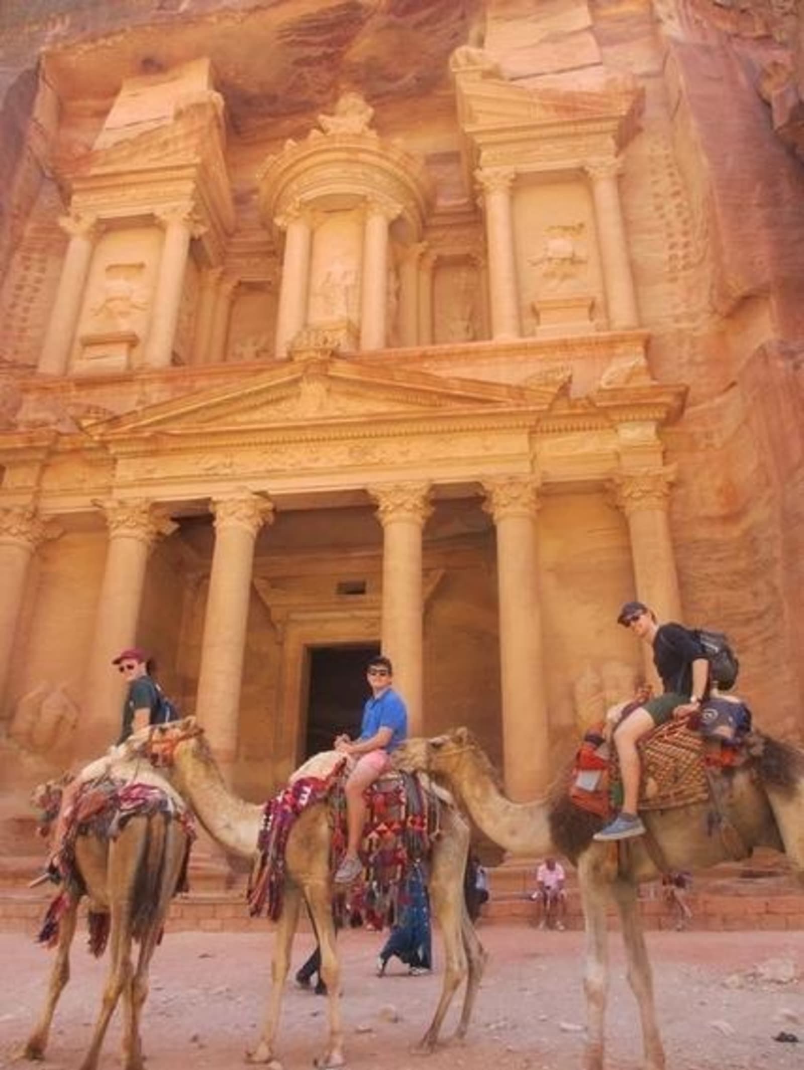 550-resize-petra-pic.jpg