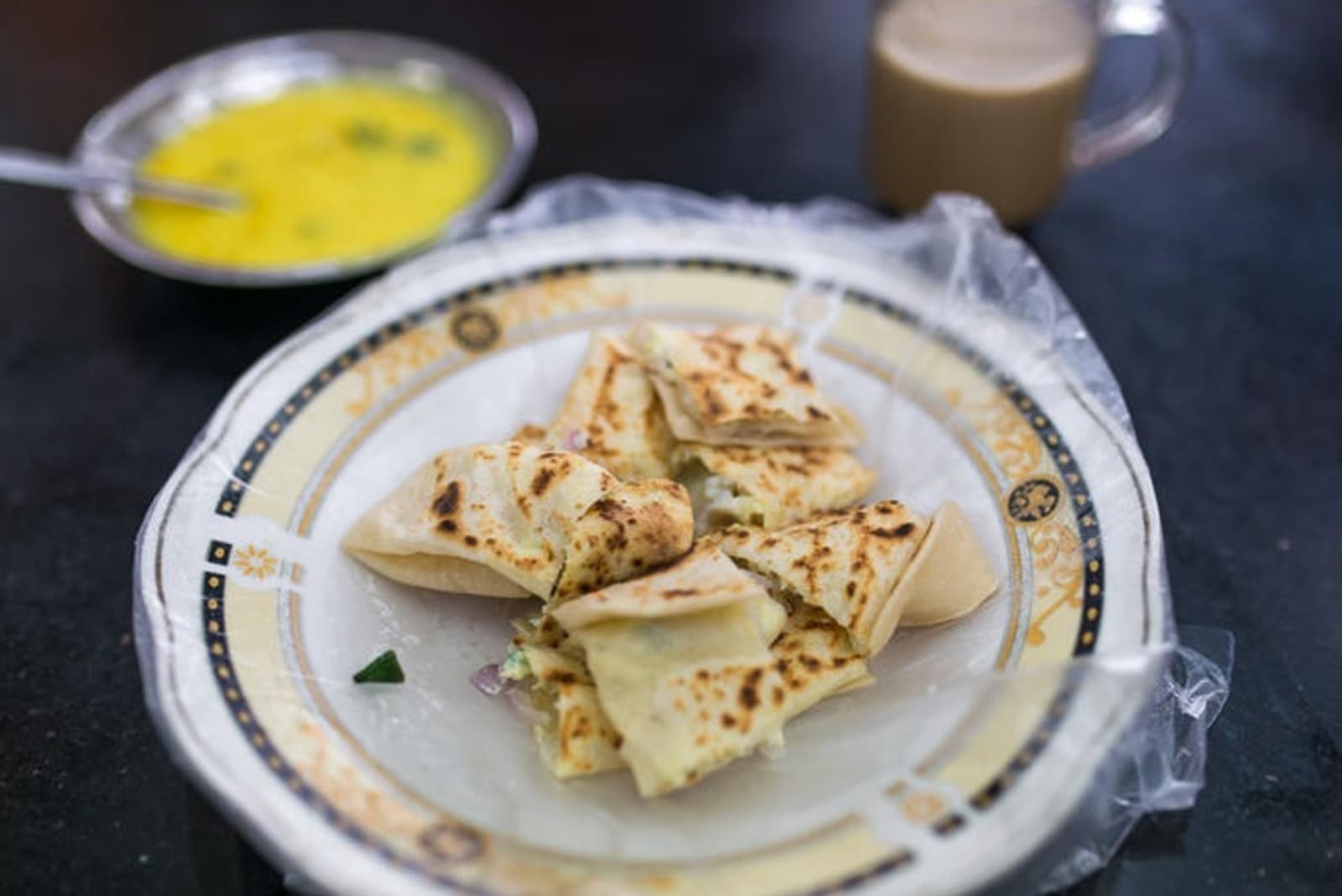 Egg-Roti-Sri-Lanka-1.jpg