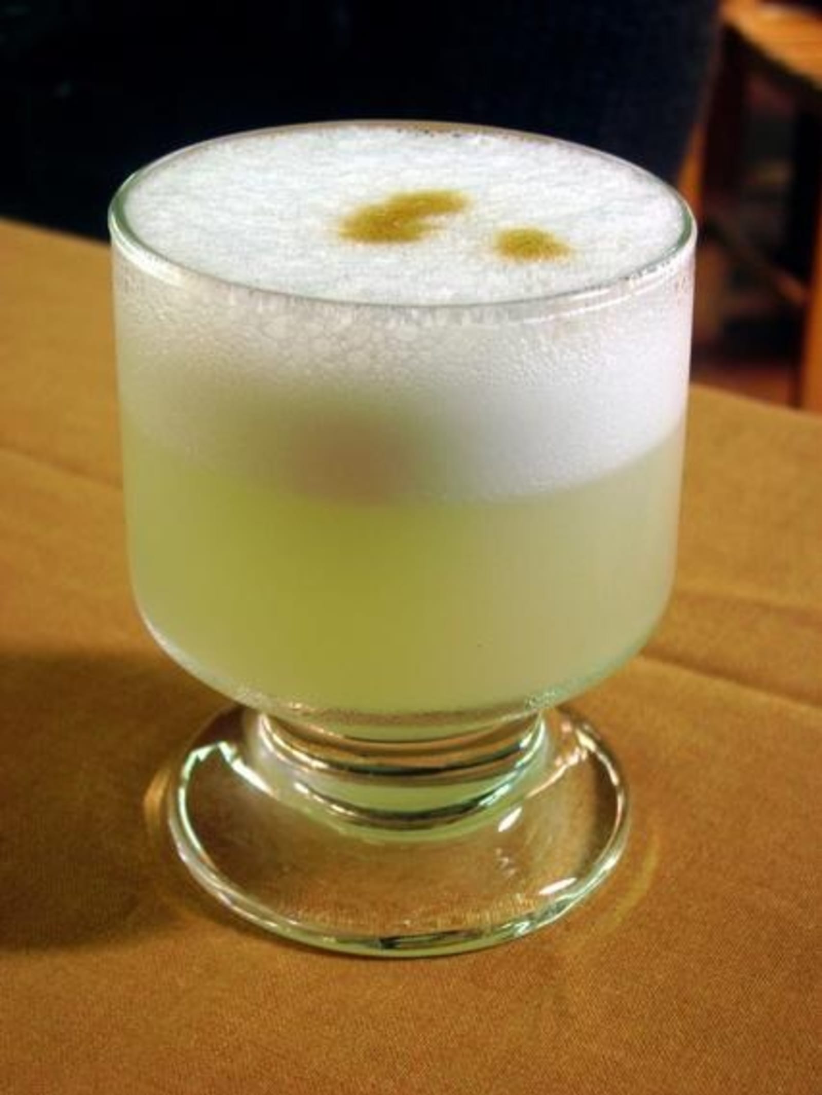 Pisco_sour_20100613b-768x1024.jpg