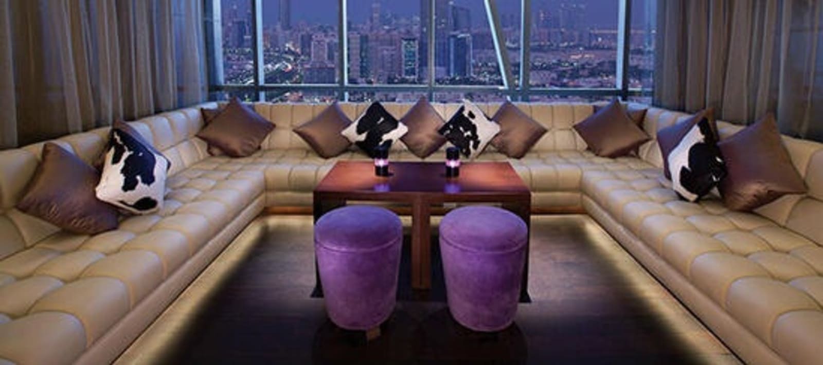 RS-1-Rays-bar-Please-credit-Jumeirah-at-Etihad-Towers.jpg