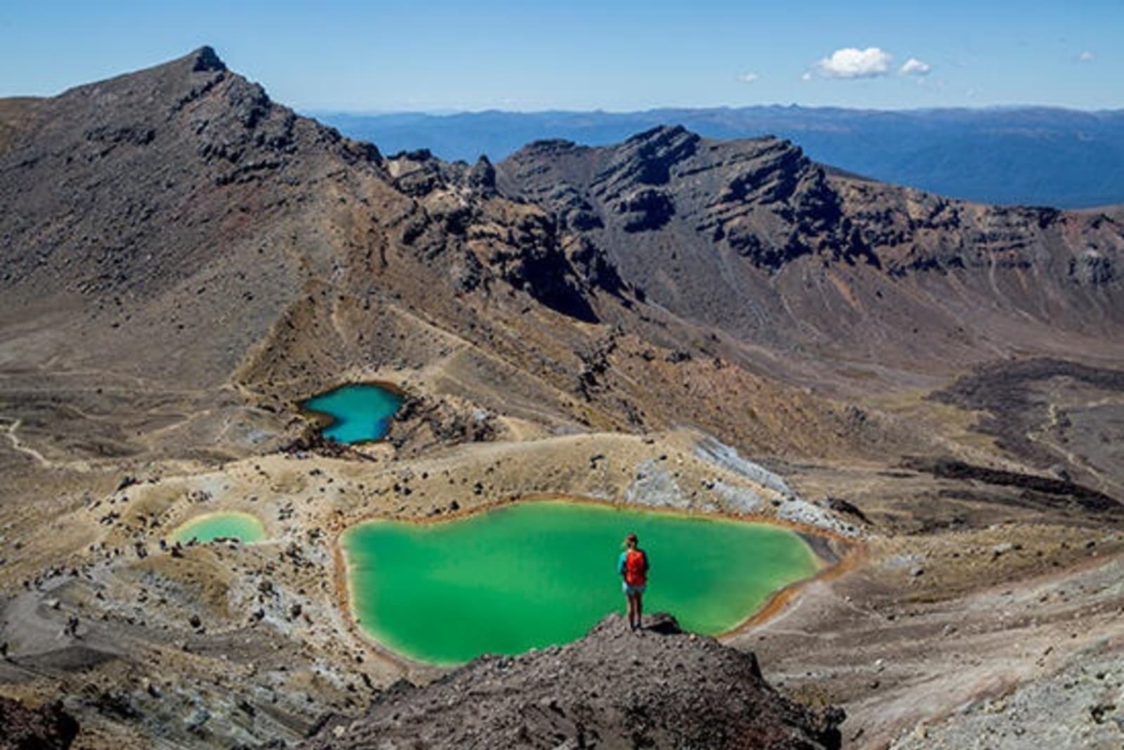 RS-11-4224-Camilla-Rutherford-Tongariro-Alpine-Crossing-Ruapehu.jpg
