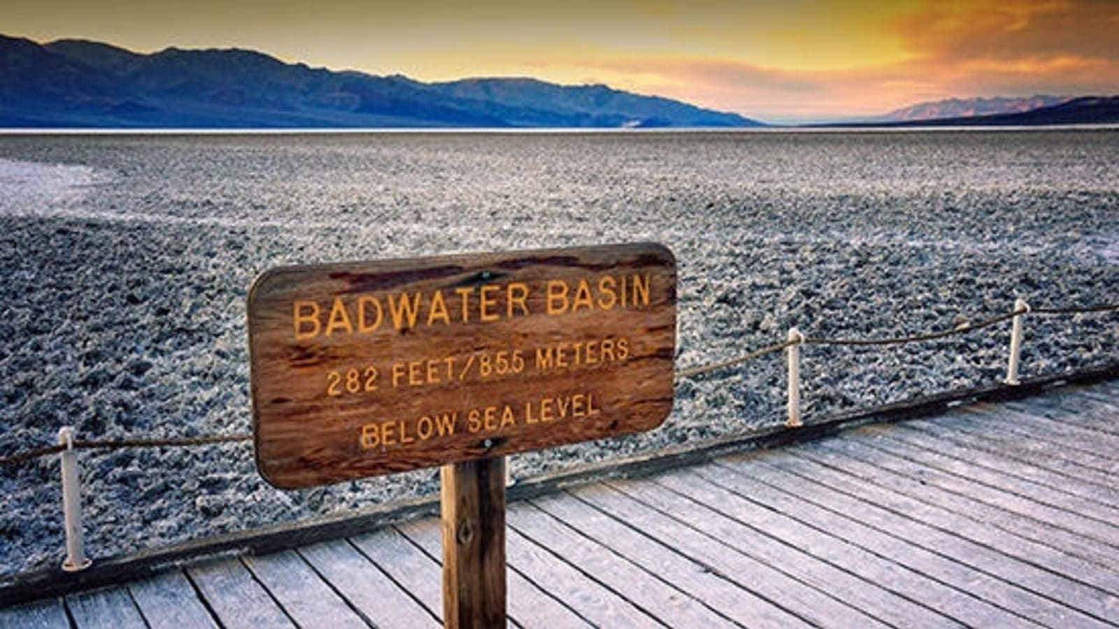 RS-Badwater-Basin-shutterstock_380225866.jpg