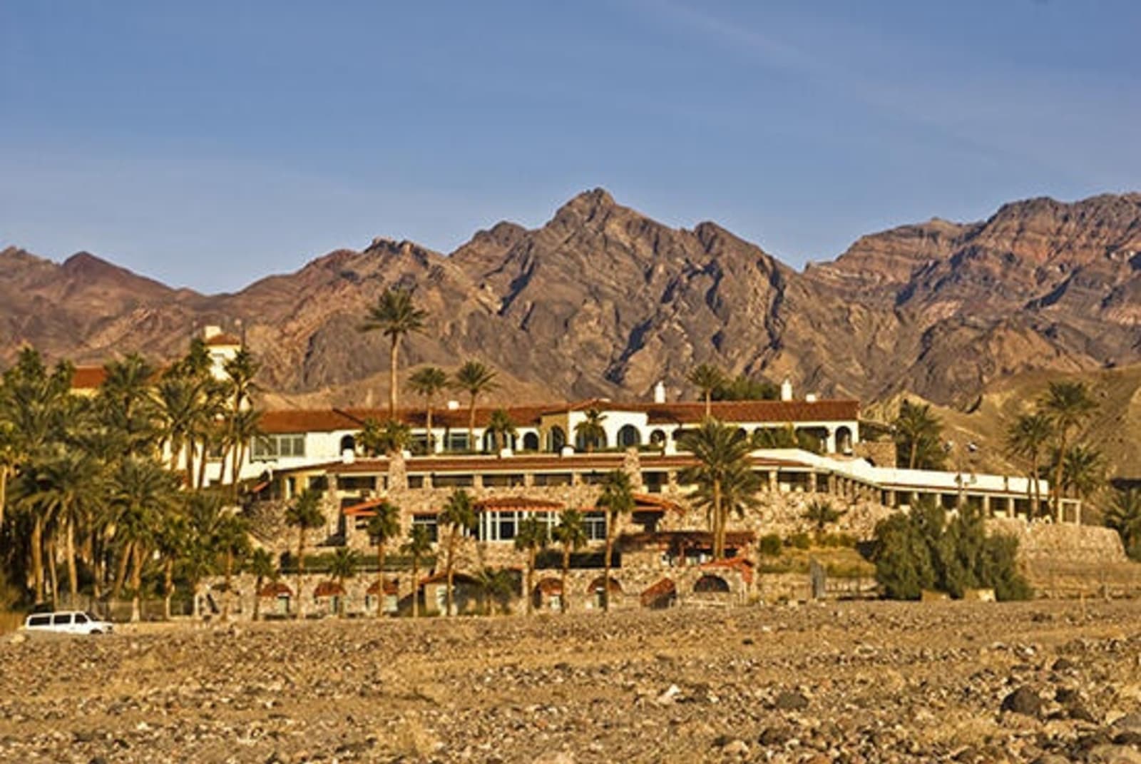 RS-Furnace-Creek-Inn-shutterstock_23454685.jpg