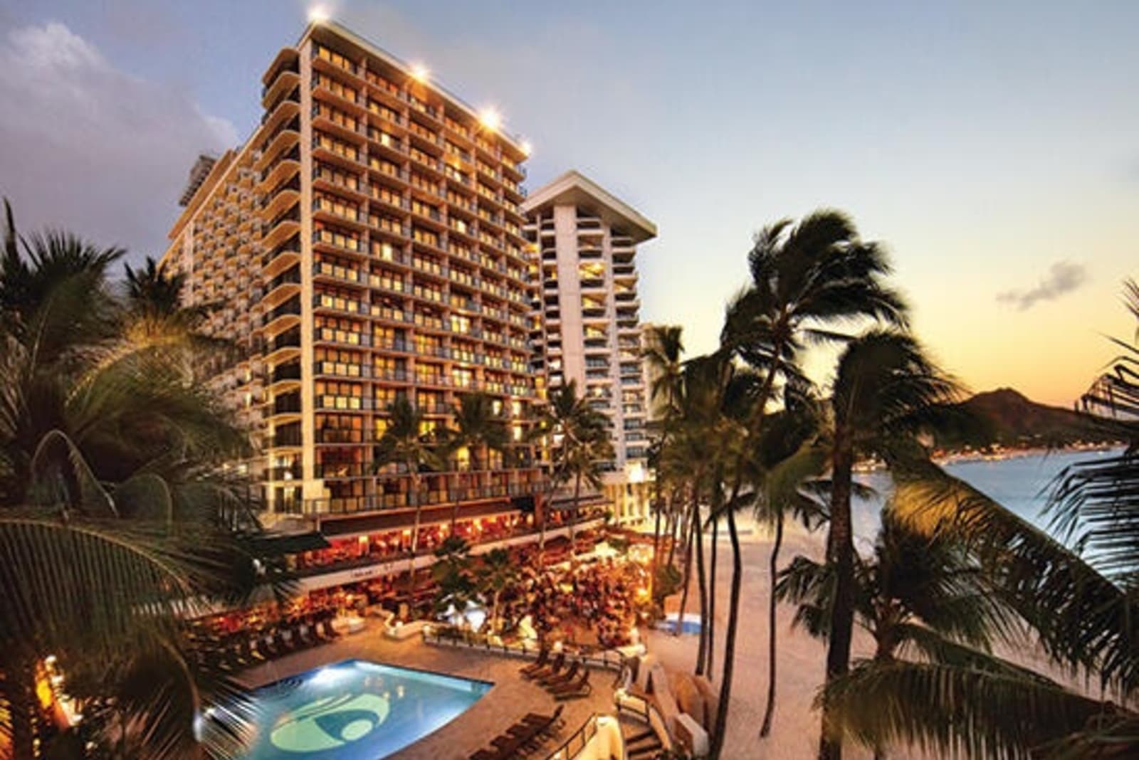 RS-Hi_OWK_65614399_outrigger-waikiki-beach-resort-exterior-3.jpg