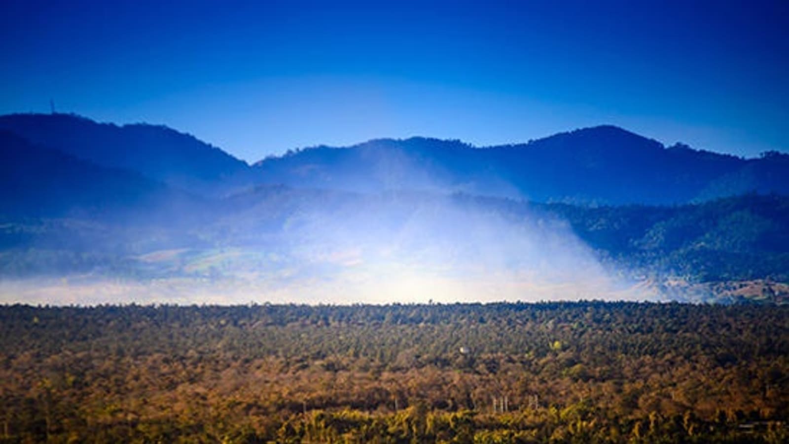 RS-Landscape-of-Mountain-views-at-Wat-Phra-That-Mae-Yen-ViewpointPai-Chiangmai-Thailand-shutterstock_140926921.jpeg